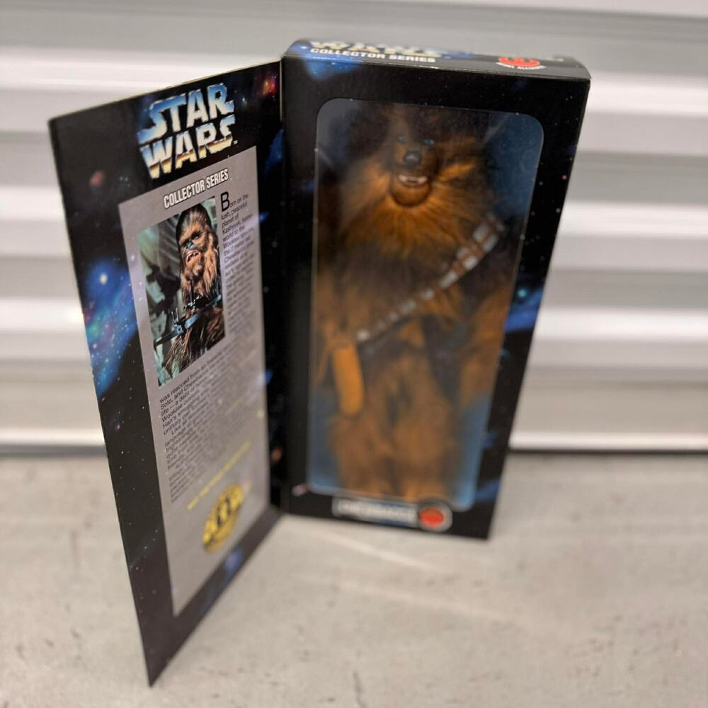 Vintage 1996 Star Wars Collector Series Chewbacca 12" Figure NIB Sealed